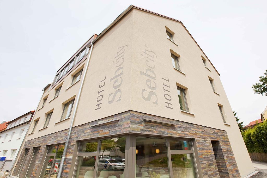 赛布城酒店 埃尔克顿 外观 照片